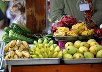 Hainan - Fruit Vendors at the Beach