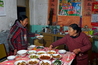 Haojun's Aunts, LIU Chun'an and ZHOU Aizhi